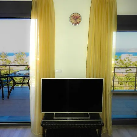 Kastelli View Apartment *